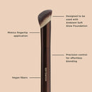 Hourglass - Iluminador - Ambient Soft Glow Foundation Brush